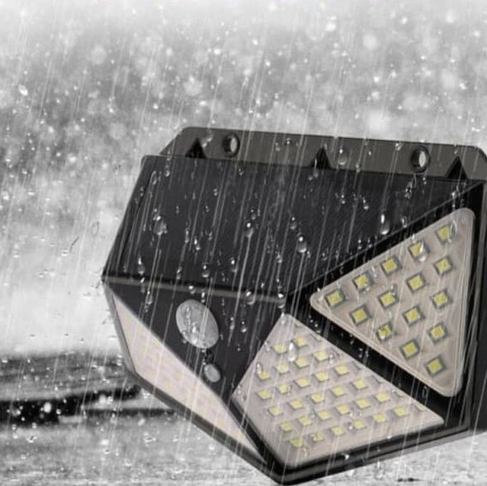 Solar Powered Lights On All Sides - Black